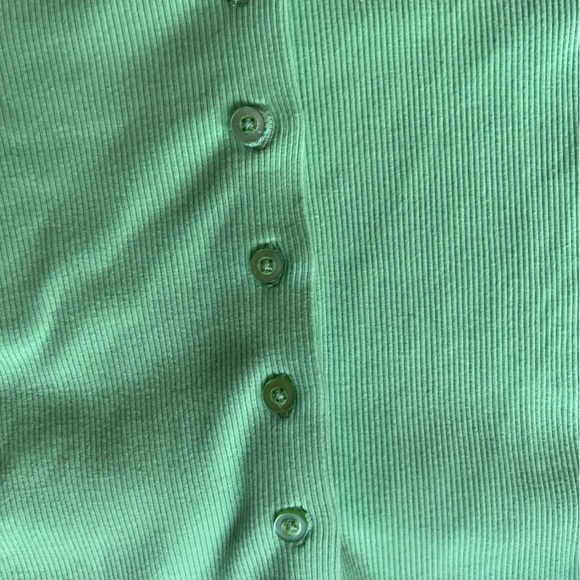 ✨3/15$ Mint green button down vest Twik, cardigan - Picture 2 of 5